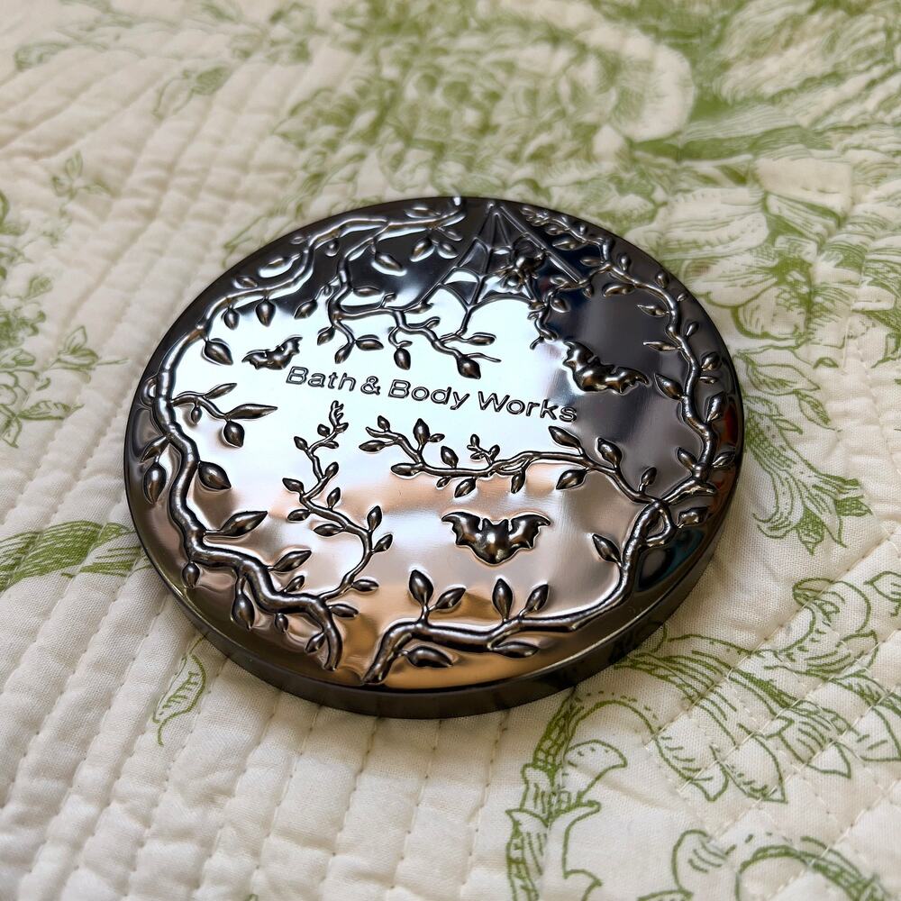 Bath & Body Works Vampire Blood Halloween Candle Lid